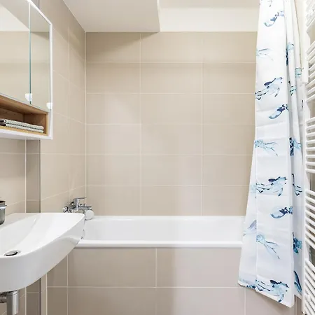 Danubius One Apartament *