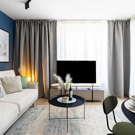 Danubius One Apartament *